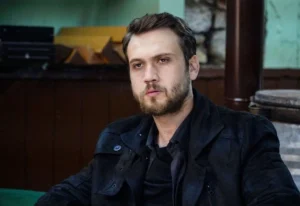 Aras Bulut Iynemli 2